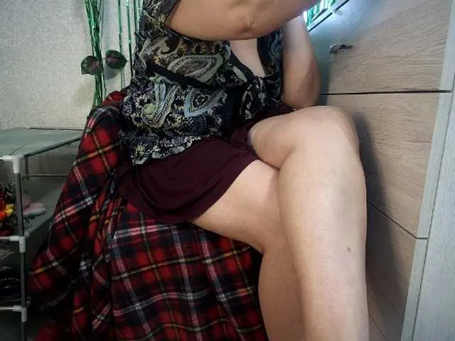 AlinaMistress — Hey guys!:) Goal- #Dance #hot #pvt #c2c #fetish #feet #roleplay #mistress #dom #domina #femdom Tip to add at friendlist and for requests!