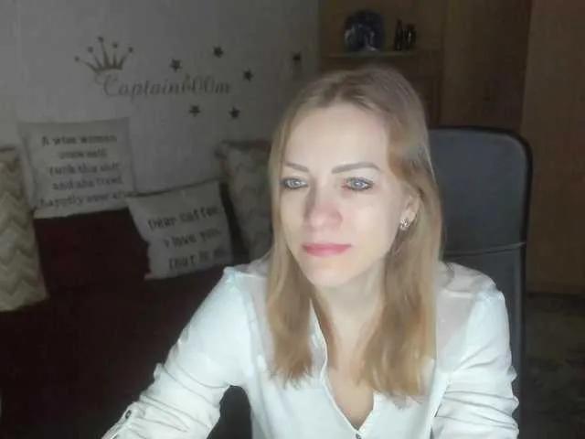 BongaCams CherishSia is Freechat CherishSia — fantasies