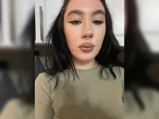 BongaCams CurvyWoman- is Freechat CurvyWoman- — I'm aroused by your genuine interest when you see me---not just an image, but the real me, the feeling me. I'm intrigued when you're willing to share your emotions, your desires, when we create this moment together. When a man knows how to make me...