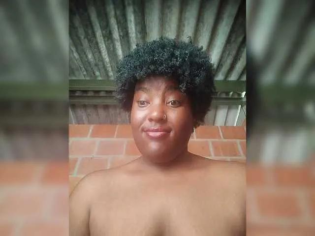 EmiliAddams — I love teasing slowly, touching my wet pussy, playing with my Lush, and watching you stroke on cam for me . Sweet words, daddy vibes, and patience drive me crazy. Make me beg, make me moan... and you'll have me cumming for real. 