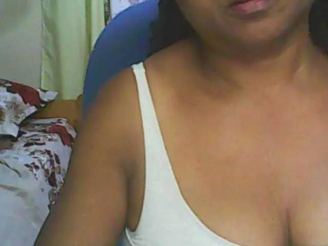 BongaCams hotmomsexy is Freechat hotmomsexy — Freechat on BongaCams