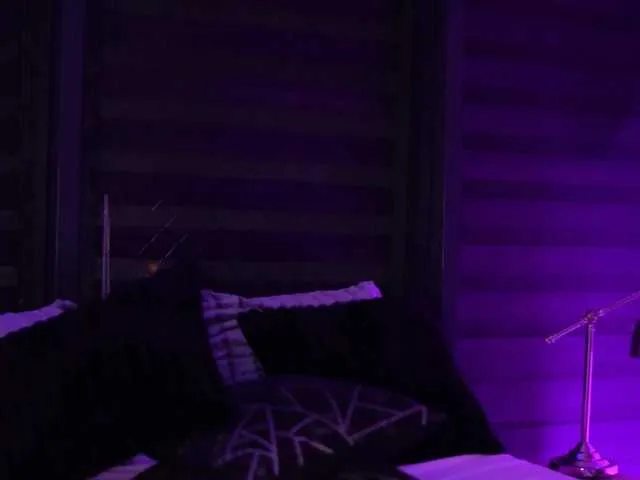 IvyRowa — Let's have a huge #cumshow @remain 