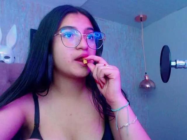 BongaCams laurenelove is Freechat laurenelove — It warms me a lot to dominate me, I like to satisfy others, to make me come to shake