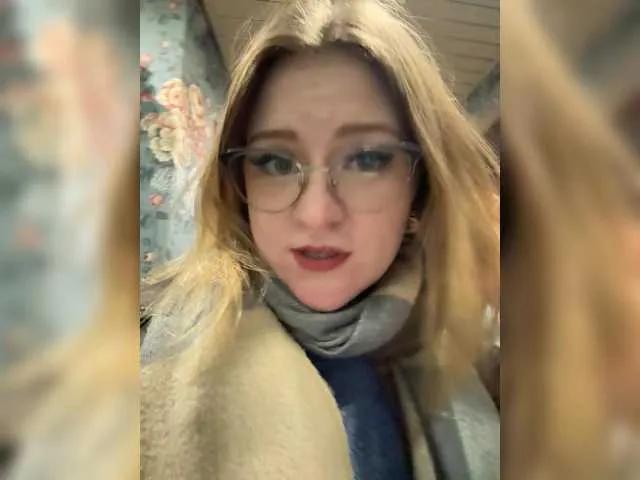 BongaCams MrsAnna is Freechat MrsAnna — The perfect mix of tenderness and passion makes me shiver, and I adore when you take control in the most exciting way. Foreplay is my weakness, especially when it's paired with deep looks and wandering hands.