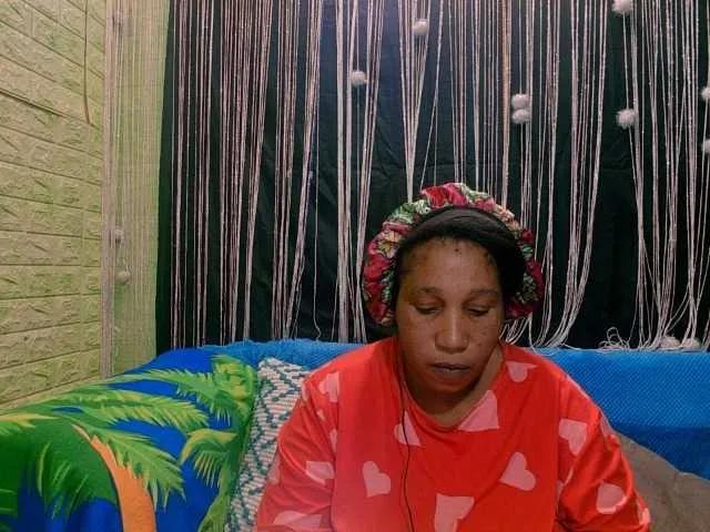 BongaCams mysticeboney is Freechat mysticeboney — I like gentlemen who know how to treat a woman and how to delve into my mind to discover more about my lustful thoughts and perversions. I also love to be pampered and adored, do it and you will see my goddess side.