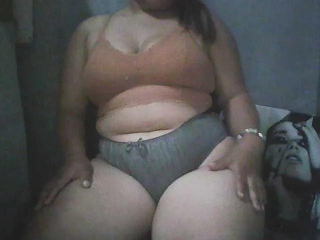 BongaCams Pippaa is Freechat Pippaa — MASTURBATION