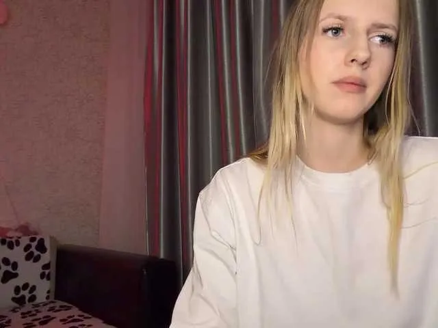 RaisaBrentz — Goal:Suck dildo Hello! I'm a new girl here, my name is Sofa, I'm 18, skinny and I'm still shy