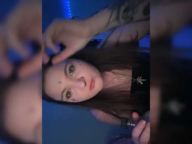 SexyAriel23's avatar