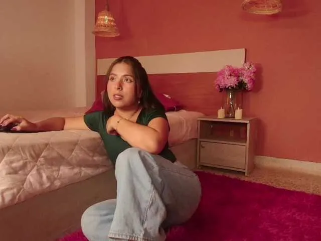 sharlotte-1's avatar