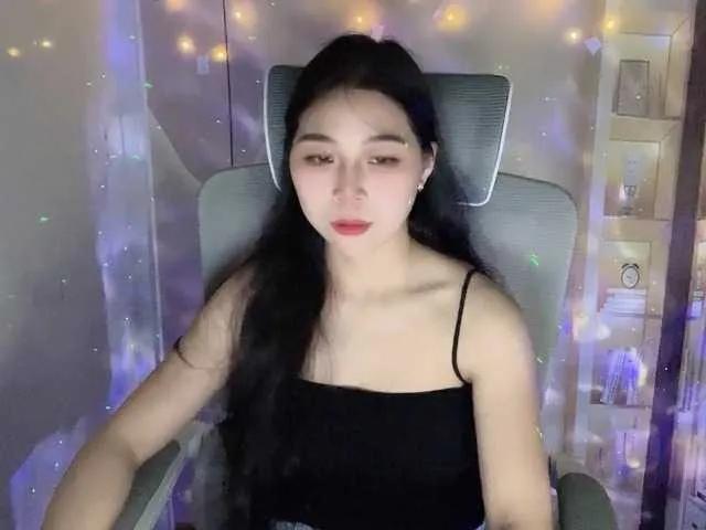 Strawberry18's avatar