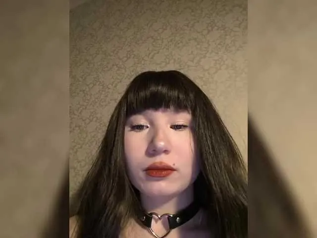 Offline Svetik-Vetik on BongaCams