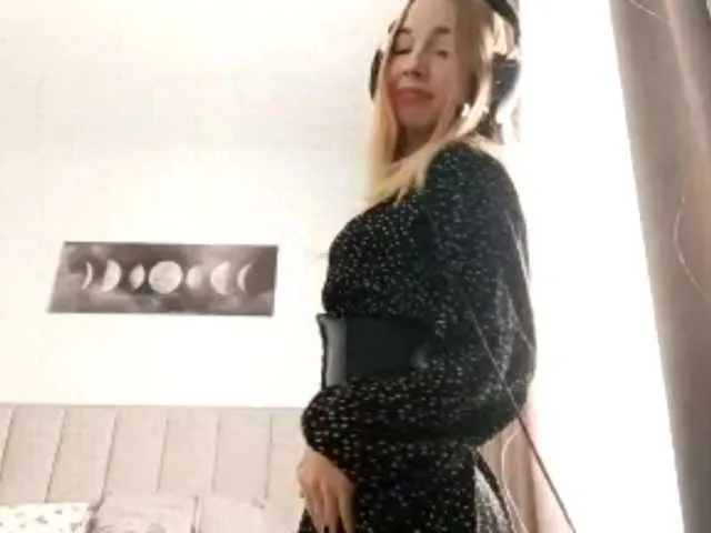 VioletteReeves's avatar