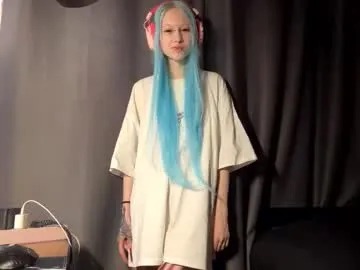 alicebourjolly's avatar