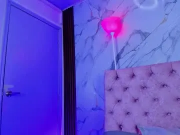 auroradiaz_'s avatar