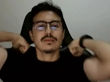 beauty736517's avatar