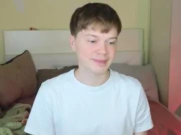 cameron_crowly — can u make me cum? // GOAL: take off one thing [61 tokens left] // EPIC GOAL: CUM IN PUBLIC [2100 tokens left] #new #young #cute #twink