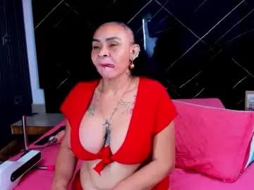 cloee_rabbyt — GOAL: Squirting [719 tokens remaining] Naughty latina wants to play and make a mess #milf #mature #bigboobs #squirt #dirty
