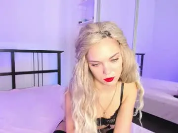 flora_amber's avatar