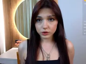 jeanninebeall — Goal:Ice on my lips  :<3  Hi, I'm Bella, help me get 200 thumbs up #new #shy #lovense #teen #18 [0 tokens remaining]