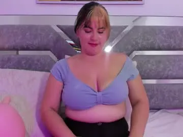 katey_curvy01_'s avatar