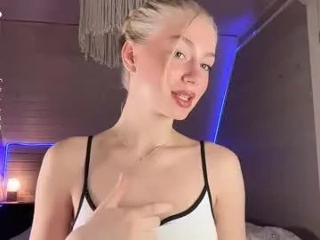 katysha_ — I'm back, your kateharrise, still the same soul, but stronger than ever #feet #cute #skinny #bigass #blonde // GOAL: Slap boobs x10 [249 tokens left]