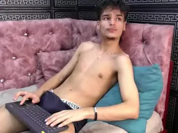 kevinspice — Welcome to my room! - Goal: CUMSHOW!! [1002 tokens left]