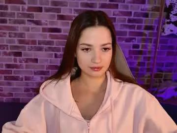 kiravair — GOAL: show you my face closer [70 tokens remaining] Hi! My first days here #new #brunette #young #nonude #shy