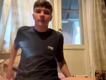 kvara328832 — GOAL: Cum show [913 tokens remaining] Welcome to my room! #twink #gay #couple # young #18