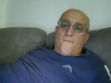 lovetightass251577 — Freechat on Chaturbate