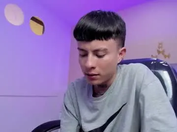 nascary_fox's avatar