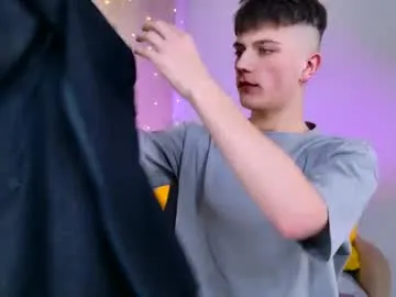 rony_winston — take off my pants #Lovense #big dick #new #18 #shy [81 tokens remaining]