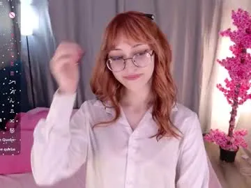 sexy_kikii model from Chaturbate