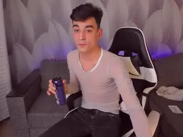 slendy_knox — JERK-OFF+CUMSHOW [1000 tokens left] #cum #young #bigcock #gay #uncut