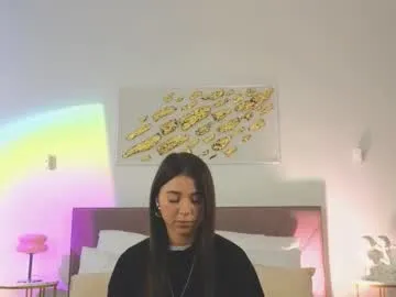 violetta_finch's avatar