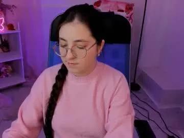 virtualvoyant — GOAL: for a good mood [325 tokens remaining] New week, guys. How are you?    #goddess #nonude #brunette #cute #natural