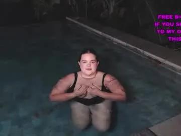 wow_its_kaitlyn — BOOBS OUT at goal :O #aussie #curvy #bigboobs #bigass #mistress [1090 tokens remaining]