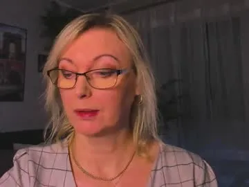 xvanessalove's avatar