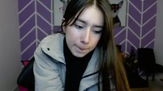 Adhara_Kitten — Private on StripChat