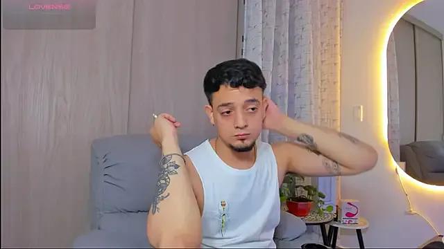 alejandro_calderon1 — show  cum  , cloudys