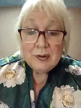 Freechat Alexia64231 on StripChat