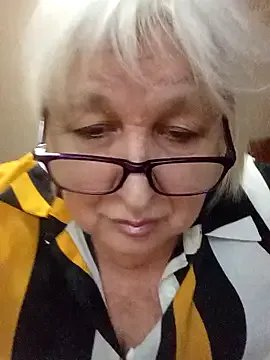 Freechat Alexia64231 on StripChat