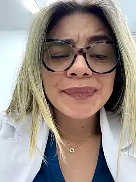 StripChat alicee16 is Freechat alicee16 — You make my pussy vibrate so I'm horny i