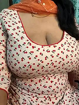 Anamika_Kapoor — Buy dream car