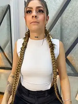 AriaWillssX's avatar