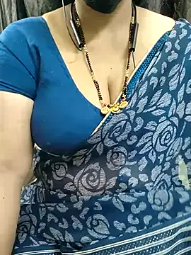 bhuvana_555 — Public in nude