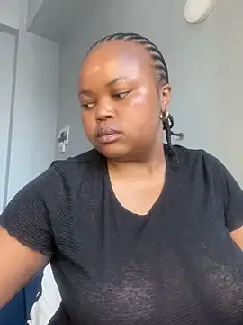 Curveysinaa's avatar