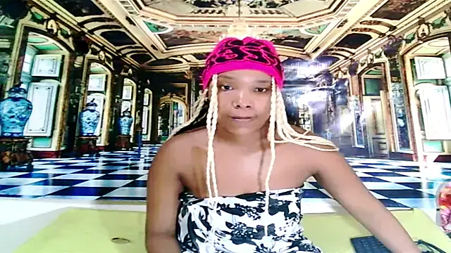 EroticSexyPrada's avatar