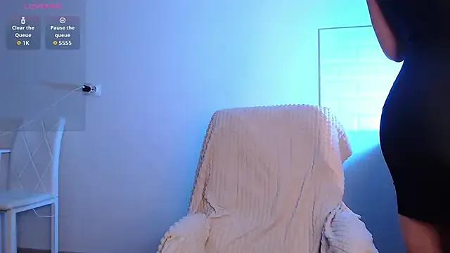 StripChat Eva_Hailey_ is Freechat Eva_Hailey_ — flex my sexy legs and glutes