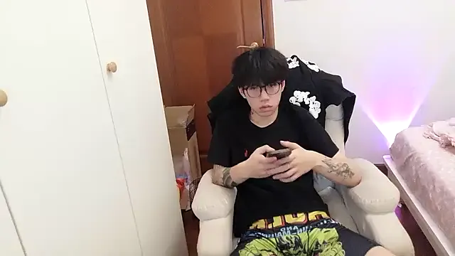 hangzi-0011's avatar