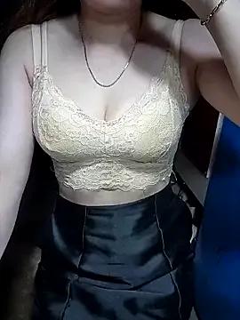 StripChat LeanaLy is Freechat LeanaLy — ch tiu